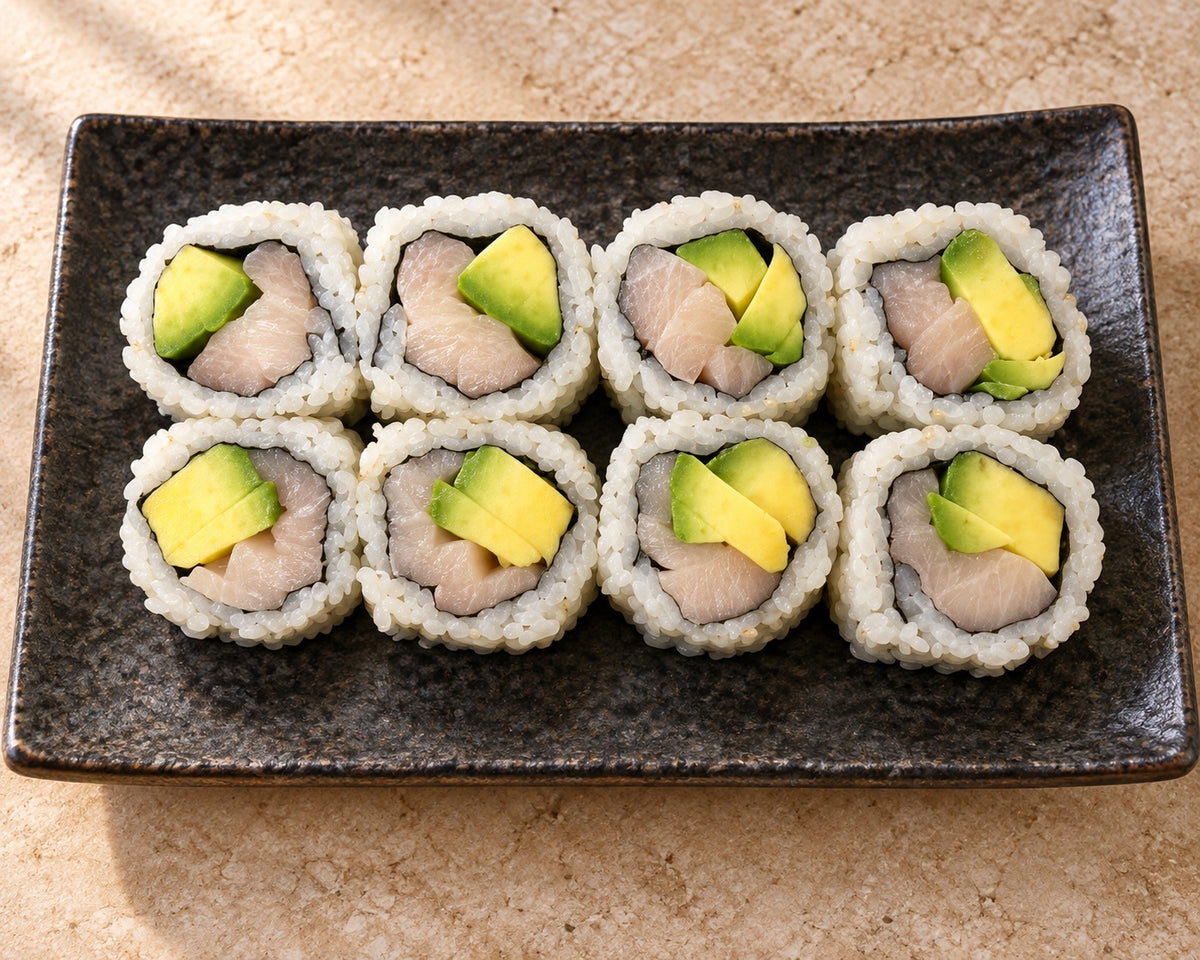 Hamachi Avocado (8 pcs)