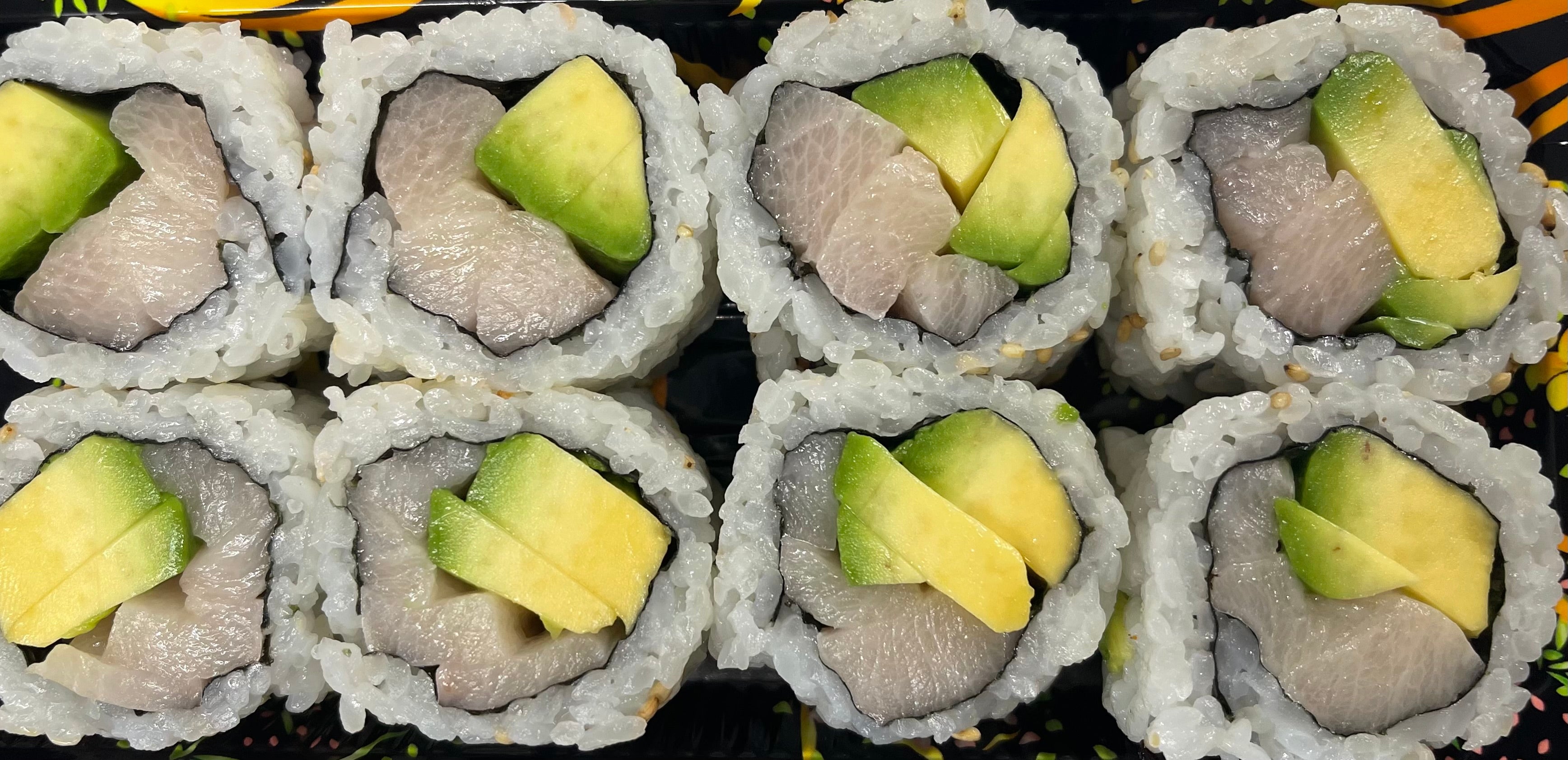 Hamachi Avocado (8 Stück)